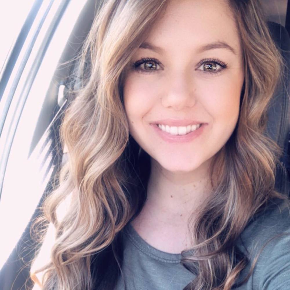 Meet your Posher, Chelsie